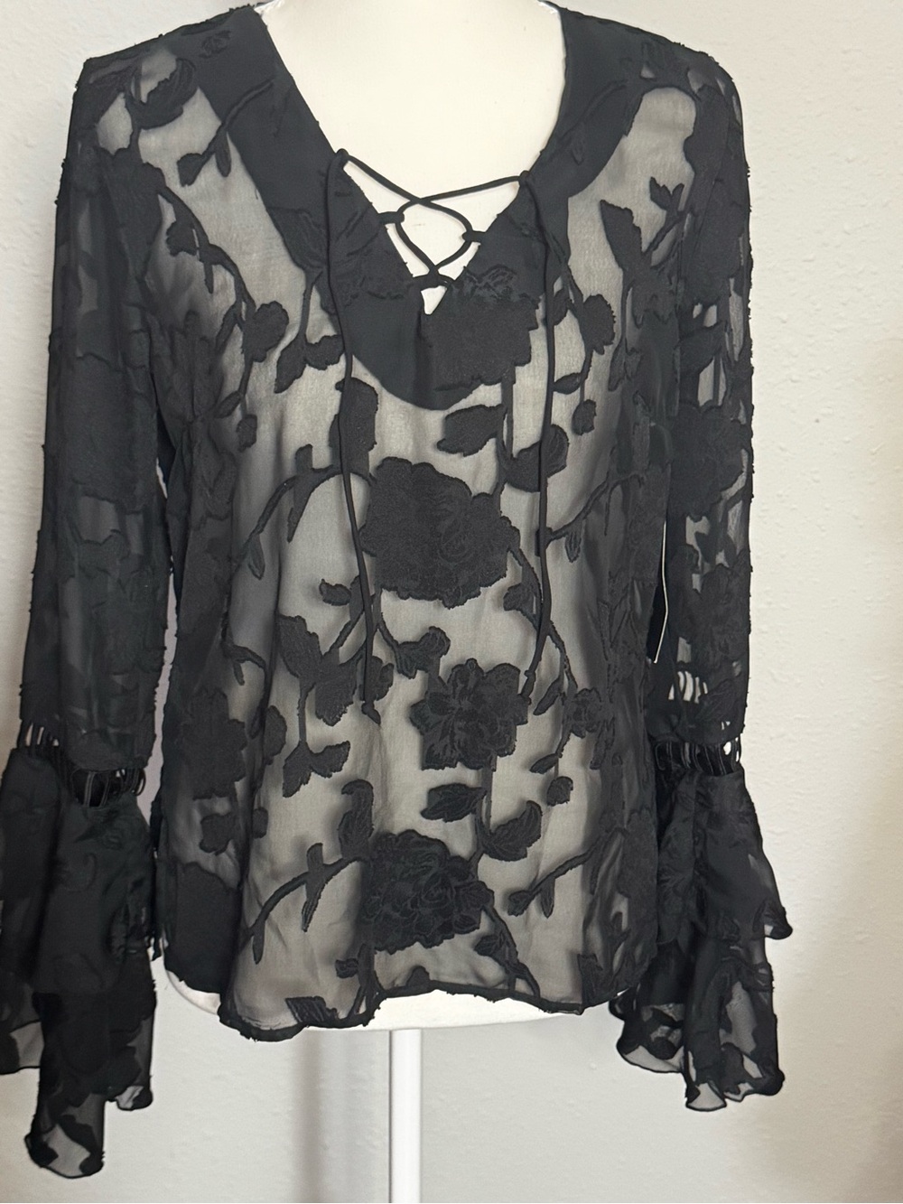 Velvet fairy goth bohemian exaggerated flare sleeve Sz M NWT